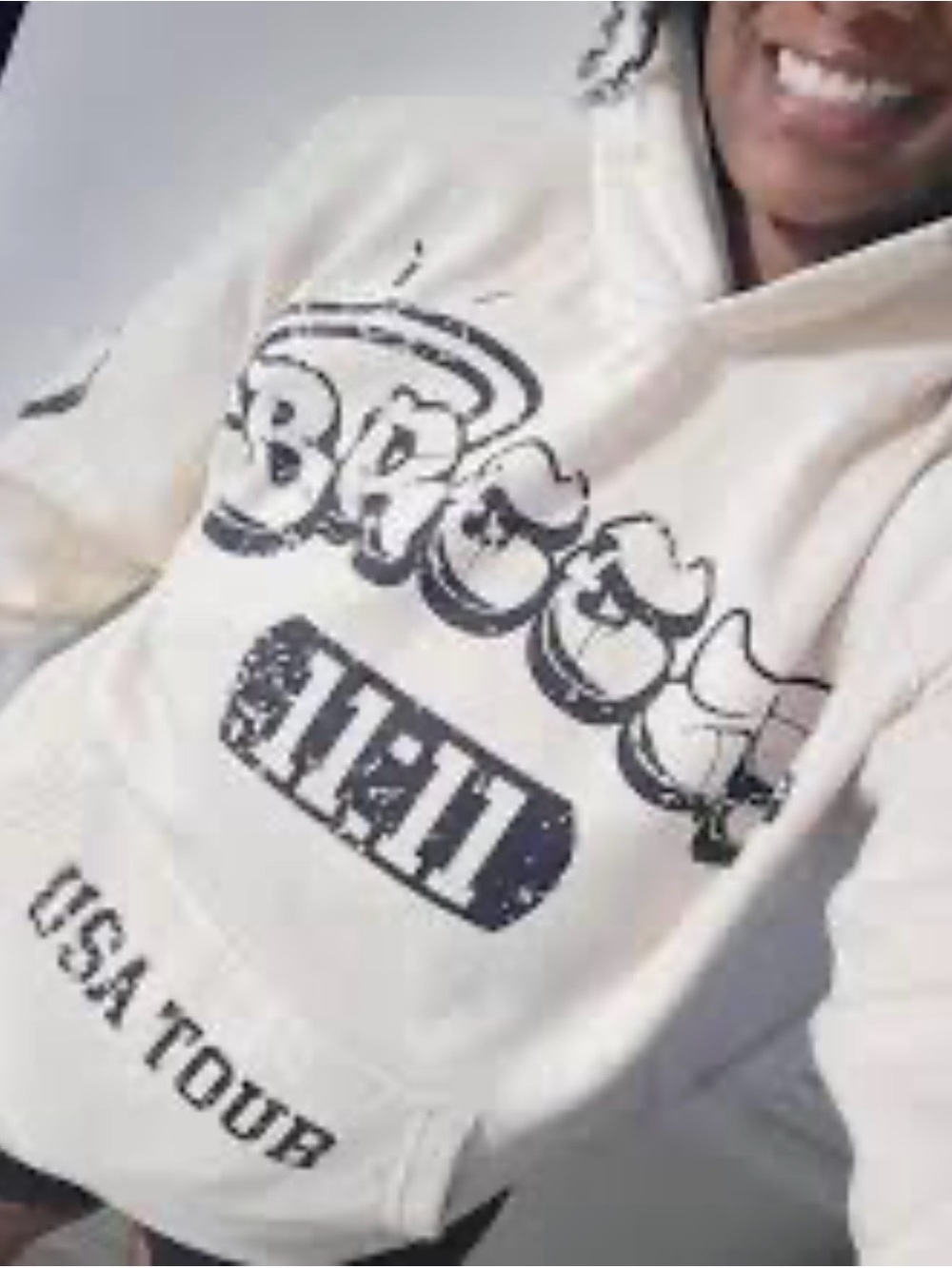 Chris Brown‎ size large 11:11 US tour, hoodie, cream color